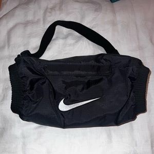 Nike Kids Black Mittens